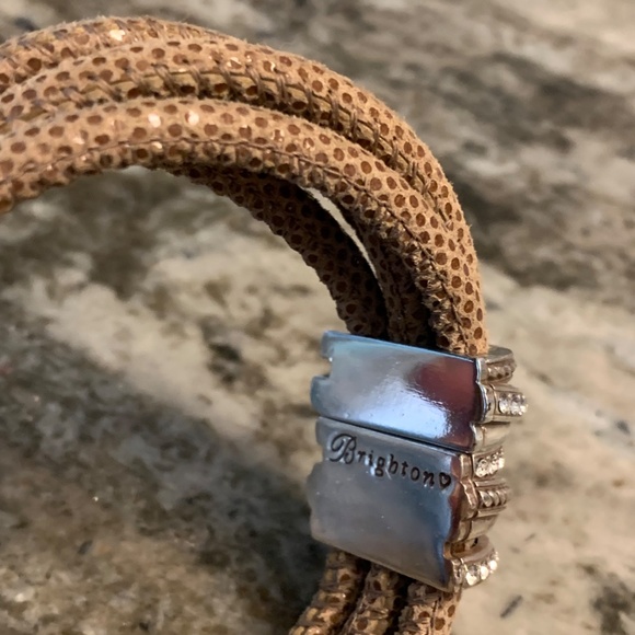 NWT Brighton Neptune's Rings Snap Closure Bracelet Taupe - Picture 6 of 6